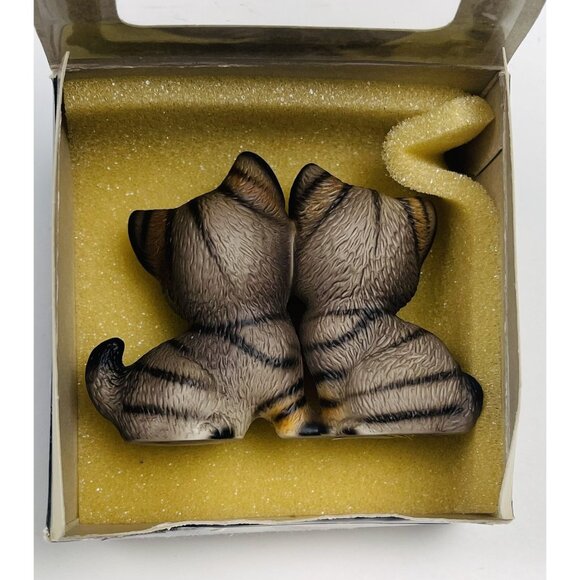 VTG 1983 Lot 2 HOUSE OF GLOBAL ART 2" The Harvey Knox Kingdom CAT FIGURINES +Box - Picture 6 of 8
